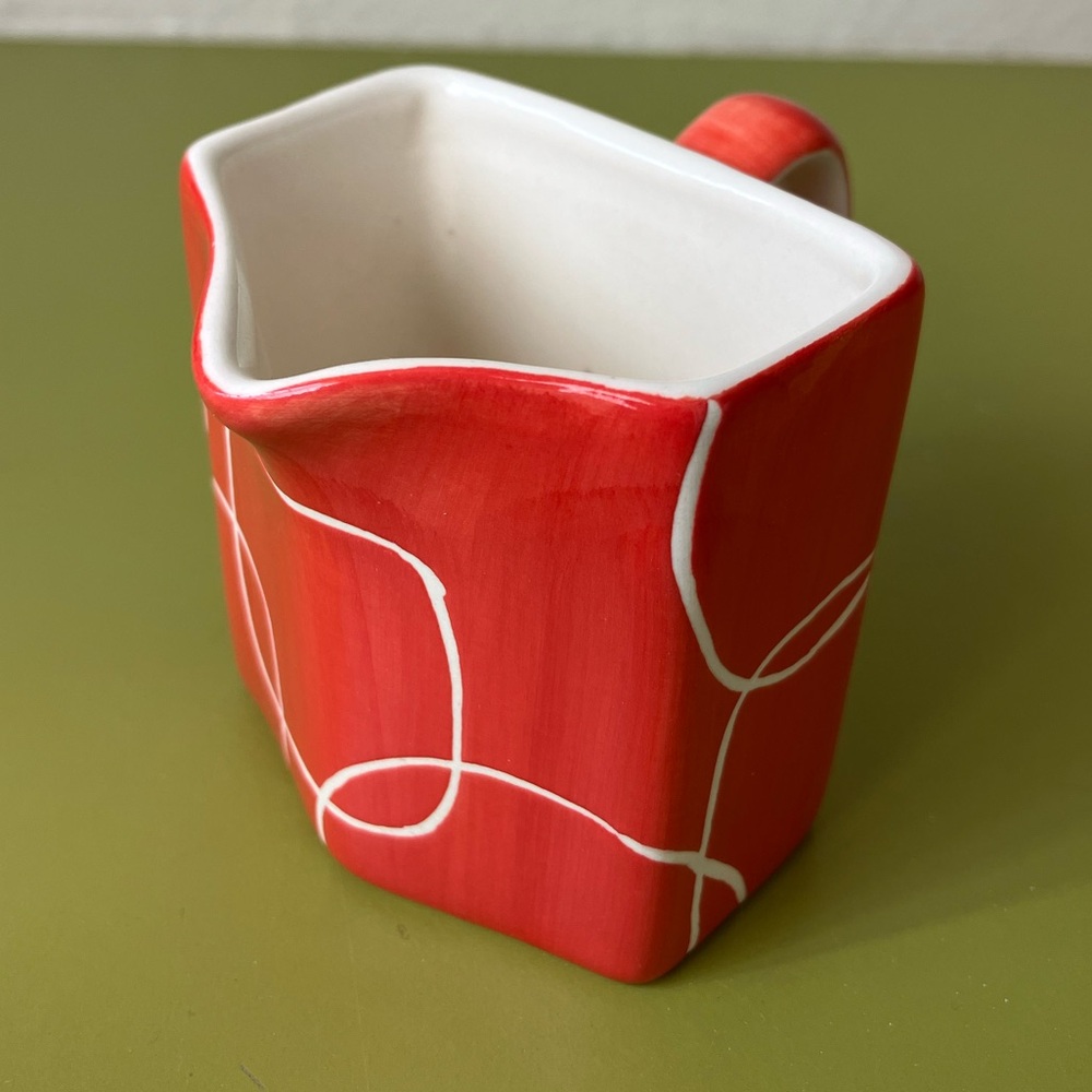 HUESNBREWS Coffee/Tea Color Tiny Pitcher Made in Thailand 🇹🇭